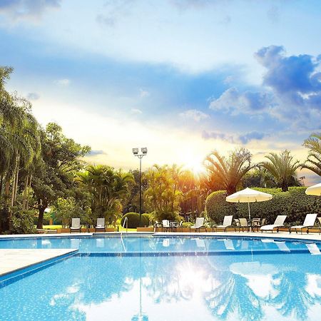 Hotel Transamerica เซาเปาโล ภายนอก รูปภาพ The pool at the hotel