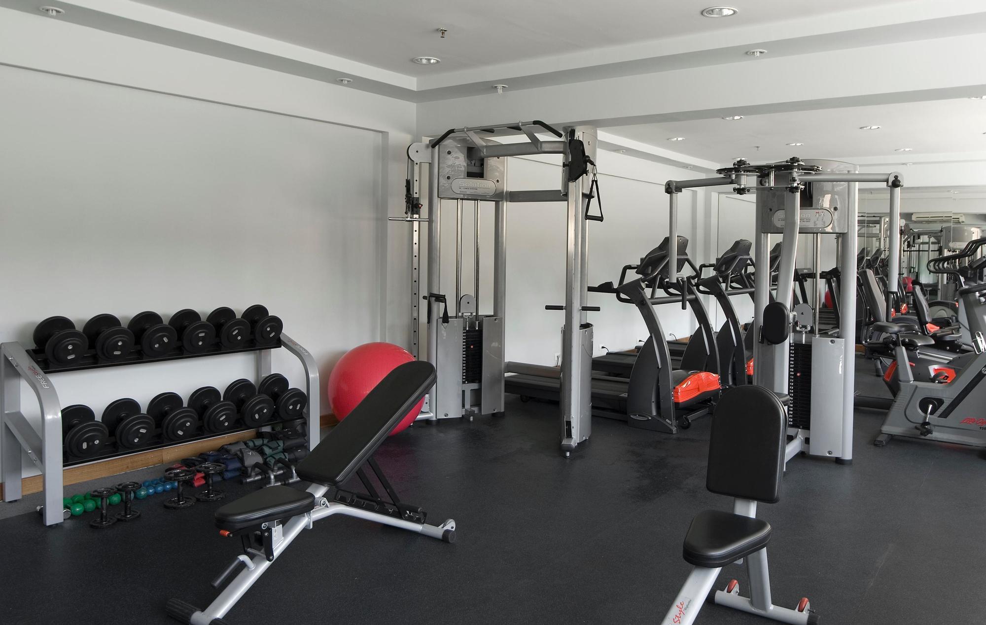 Hotel Transamerica เซาเปาโล ภายนอก รูปภาพ The gym at the school