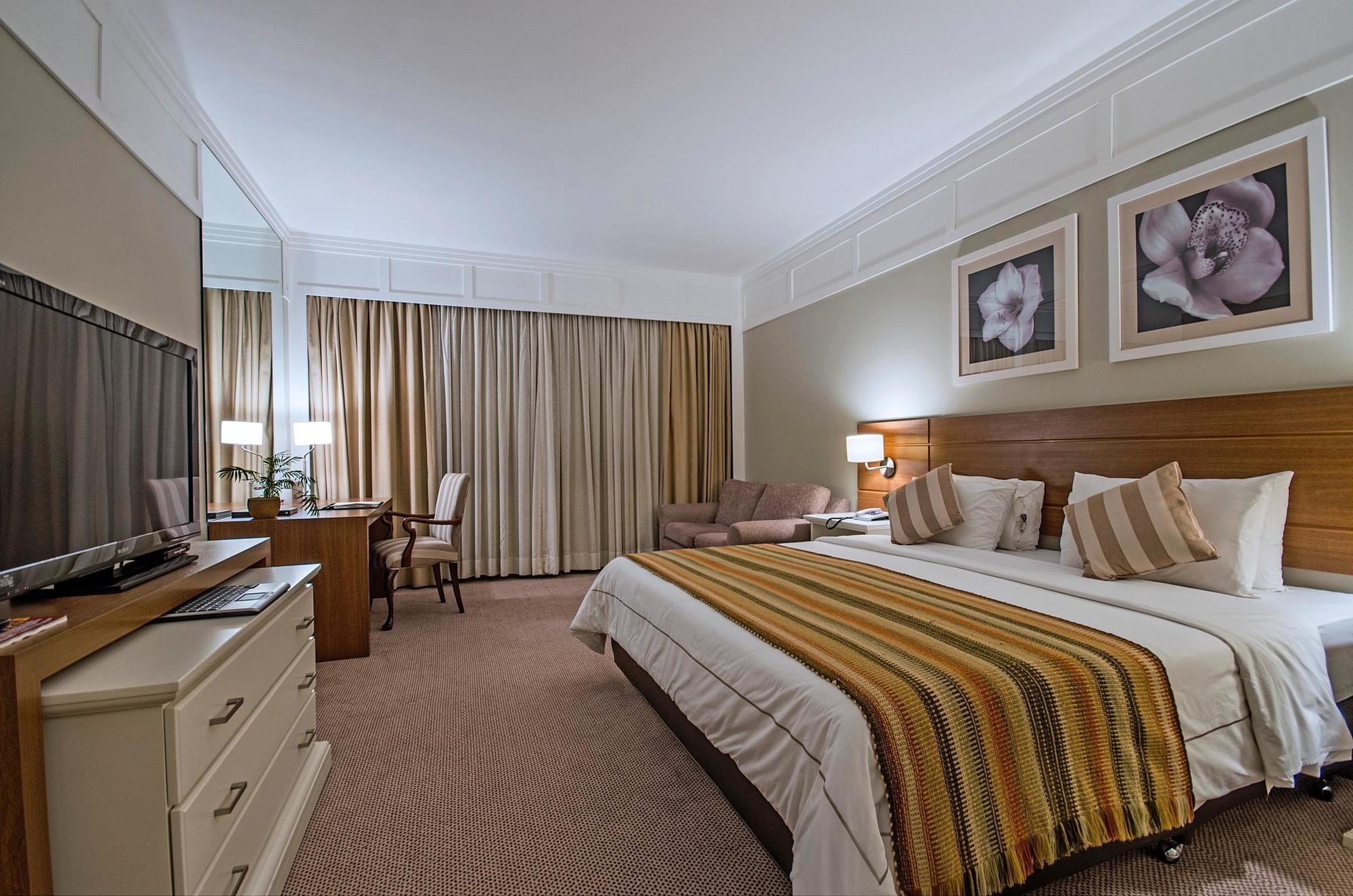 Hotel Transamerica เซาเปาโล ภายนอก รูปภาพ A room at the hotel
